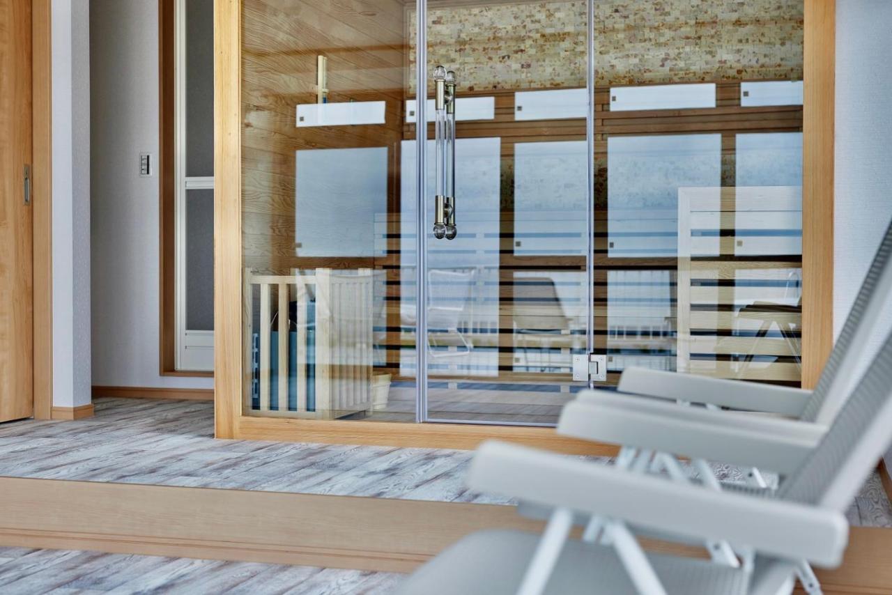 Hotel & Glamping Act Futtsu Buitenkant foto